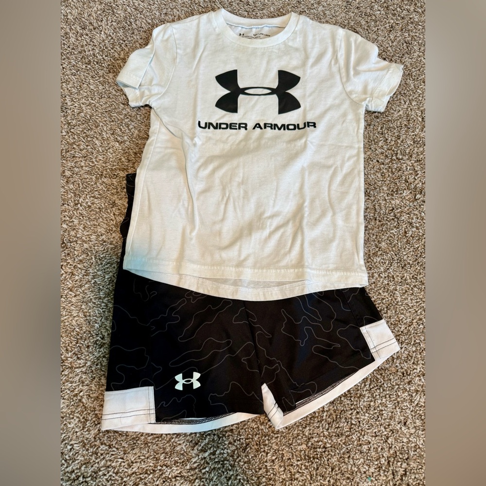 Under Armour White Tee and Black Camo Shorts
